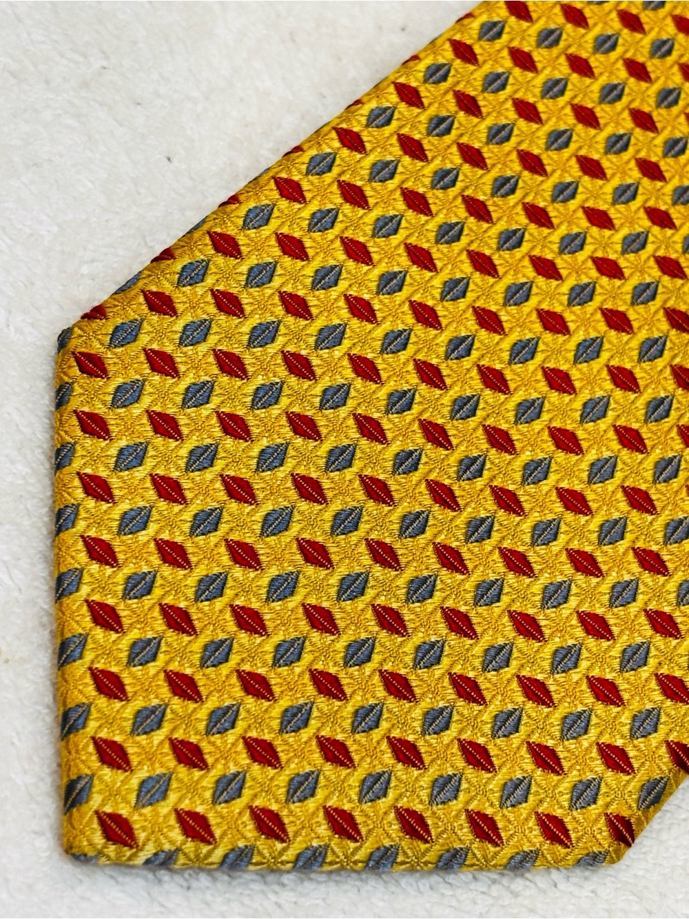 Brand New Stylish Tie By JoS A. Bank